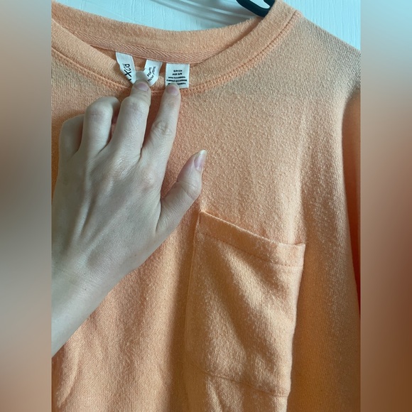 ROXY Sweatshirt - Picture 2 of 5